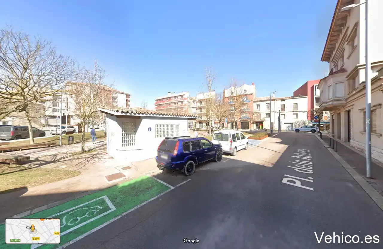 Electric Vehicle Charging Station