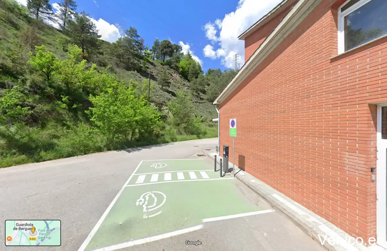 Electric Vehicle Charging Station