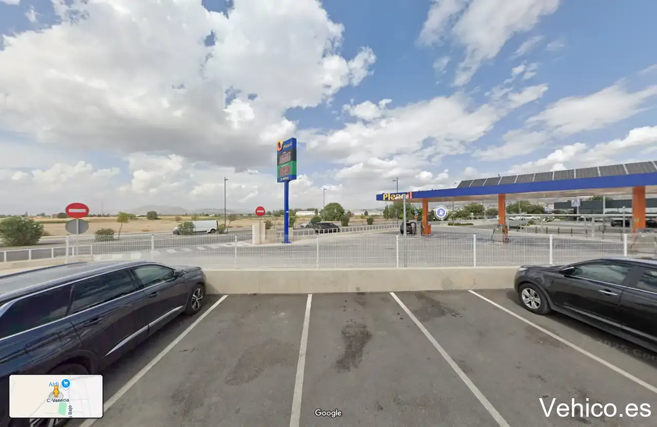 Electric Vehicle Charging Station