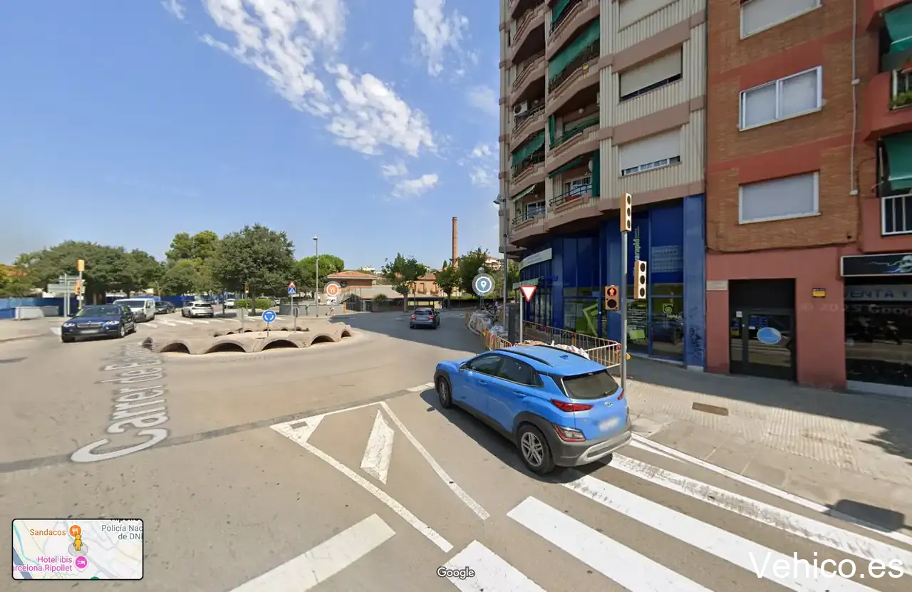 Electric Vehicle Charging Station