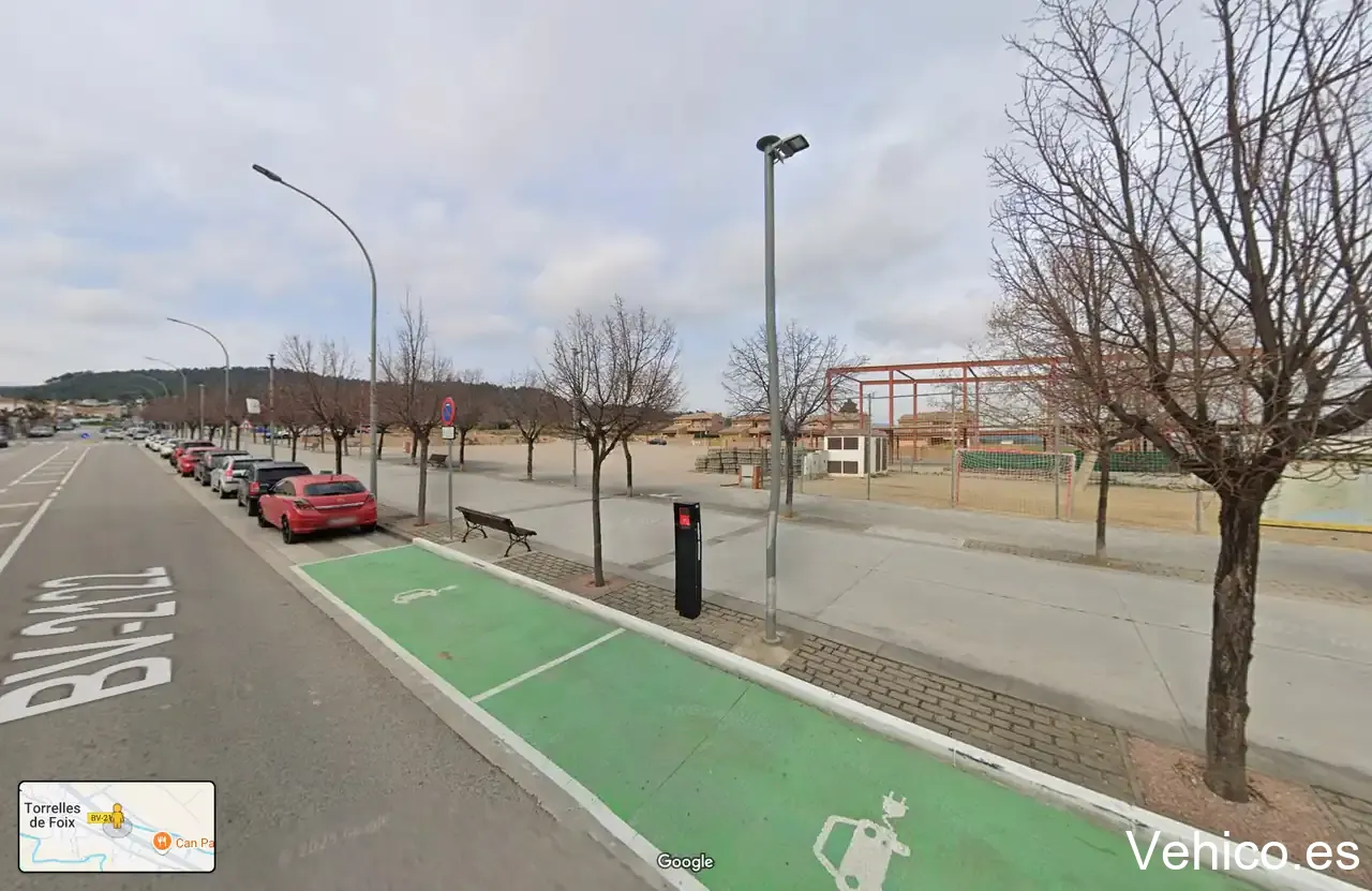 Electric Vehicle Charging Station