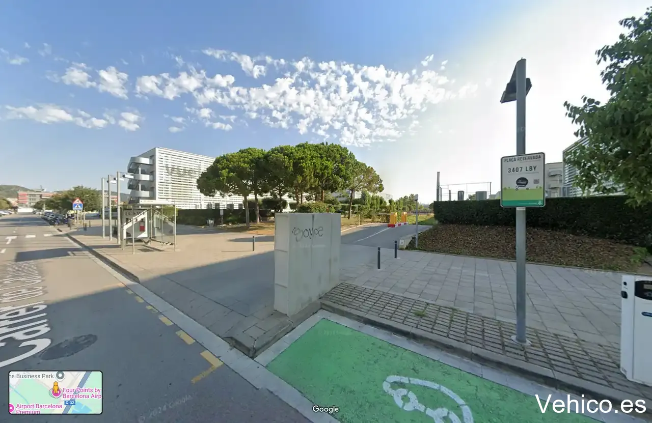 Electric Vehicle Charging Station