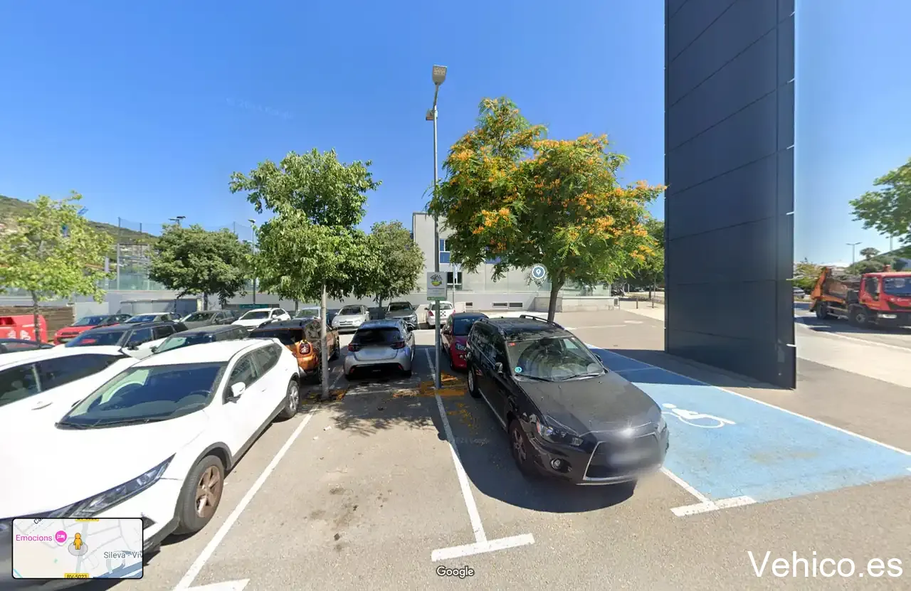 Electric Vehicle Charging Station