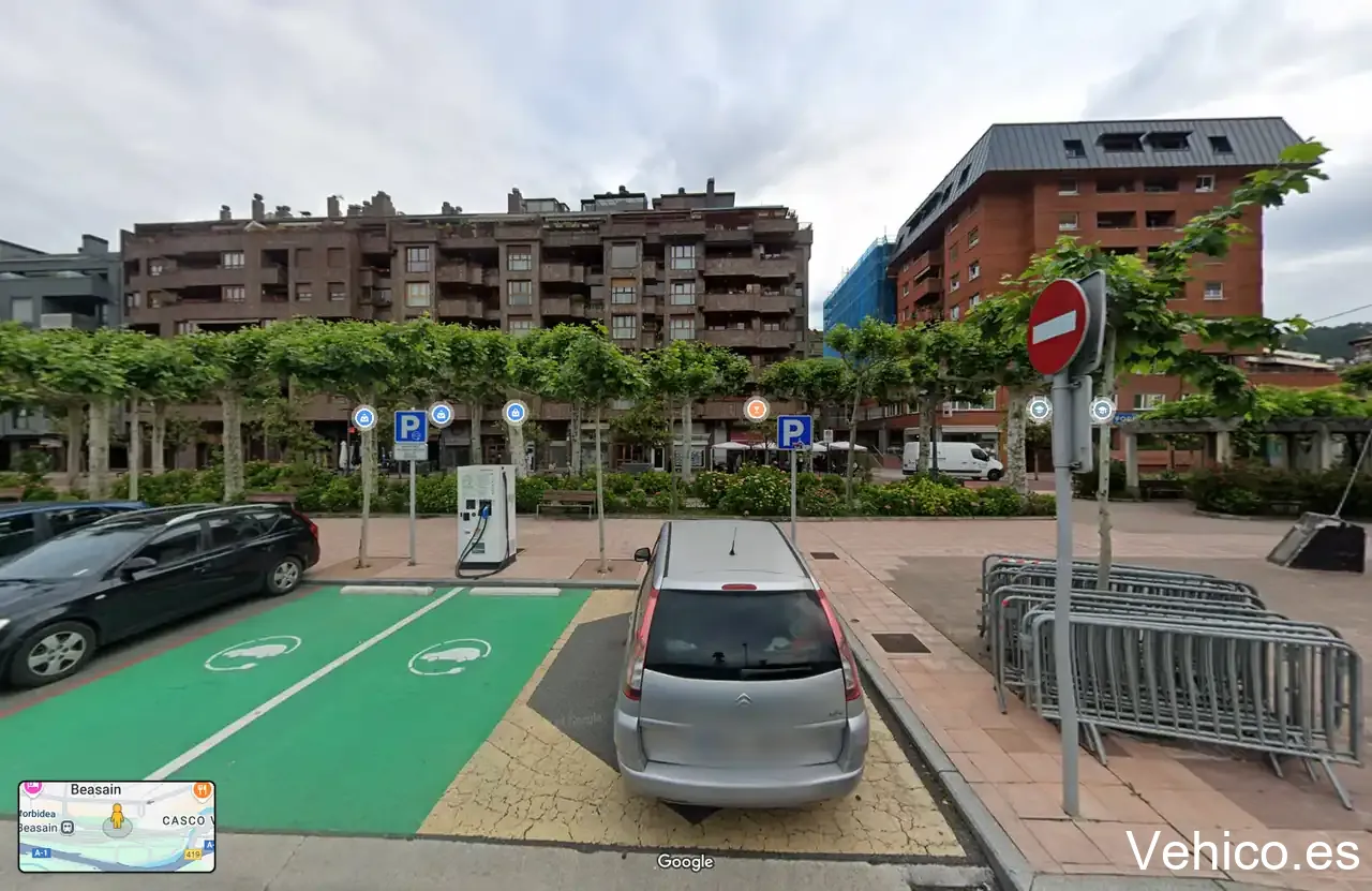 Electric Vehicle Charging Station