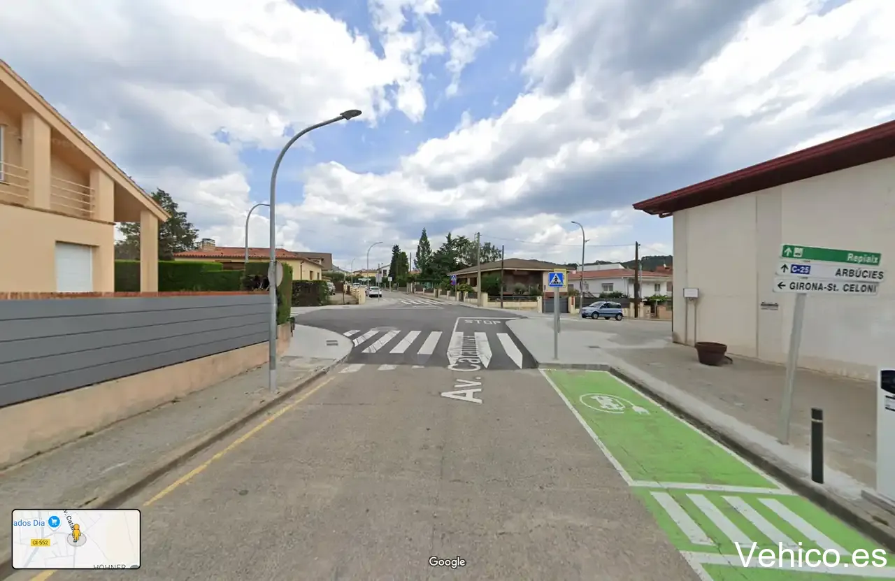 Electric Vehicle Charging Station