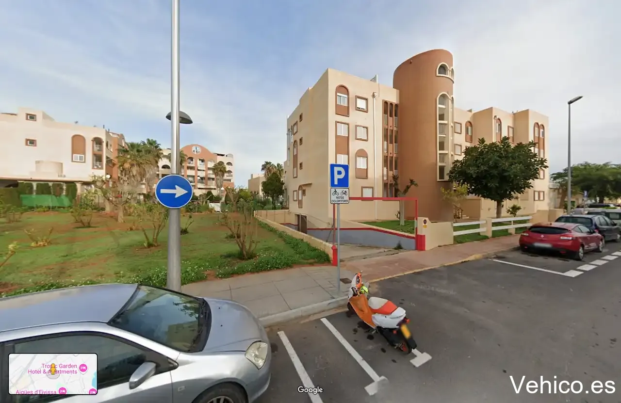 Electric Vehicle Charging Station