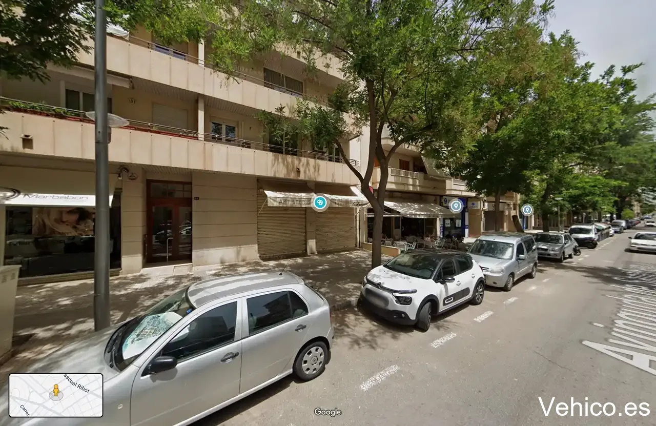 Punt recàrrega elèctrica cotxes i motos