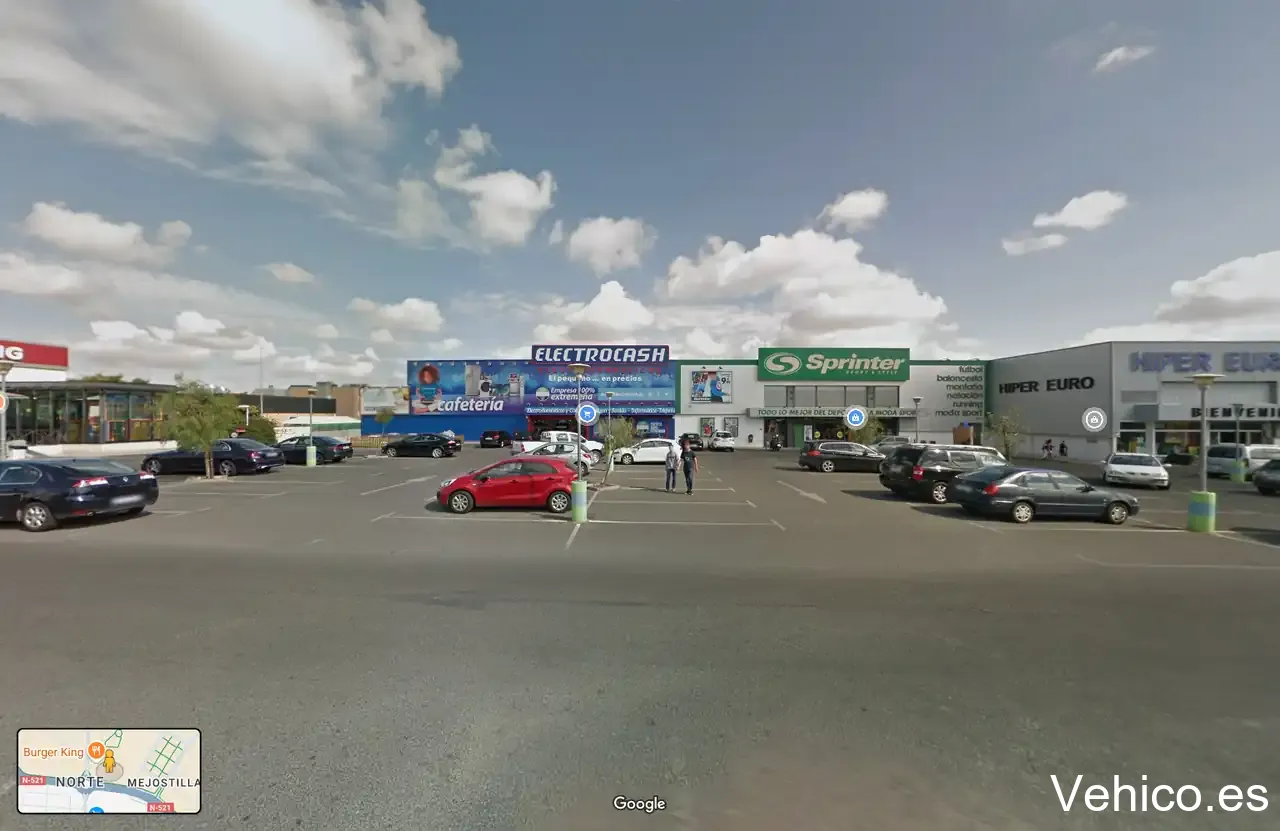 Aparcamiento Zona Comercial