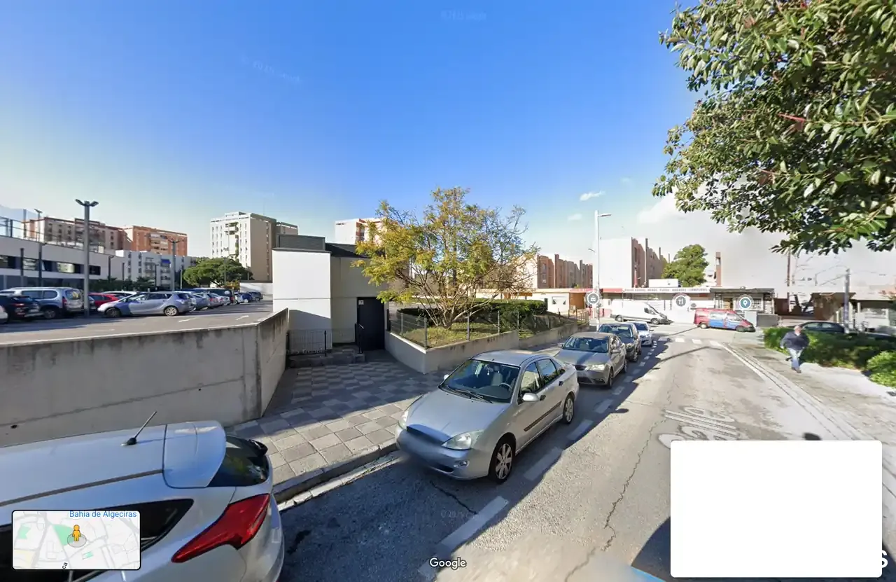 Parking de la zona deportiva