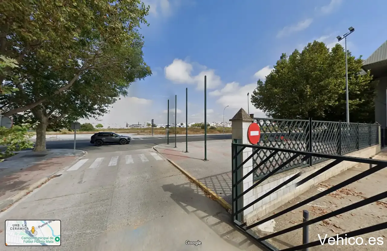 Aparcamiento Zona Deportiva
