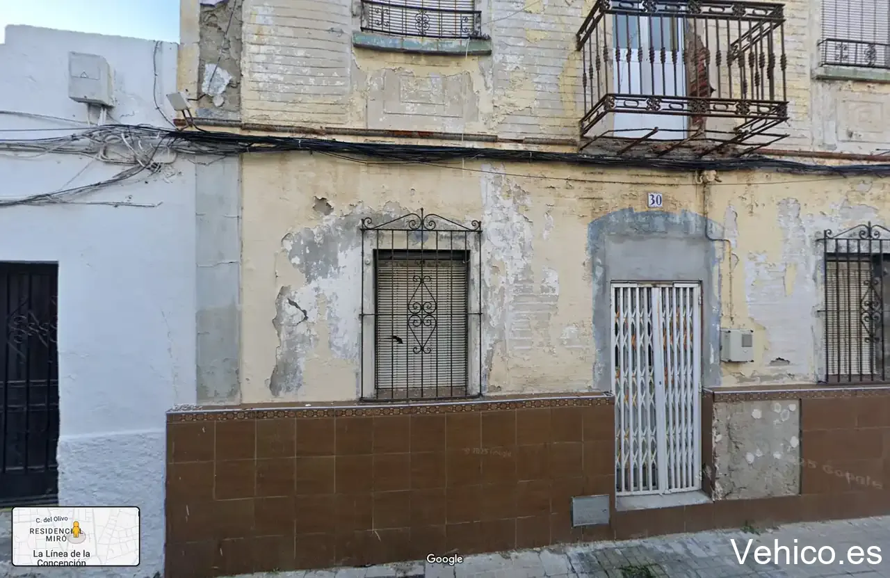 Aparcamiento | Calle Padre Manjón, 18