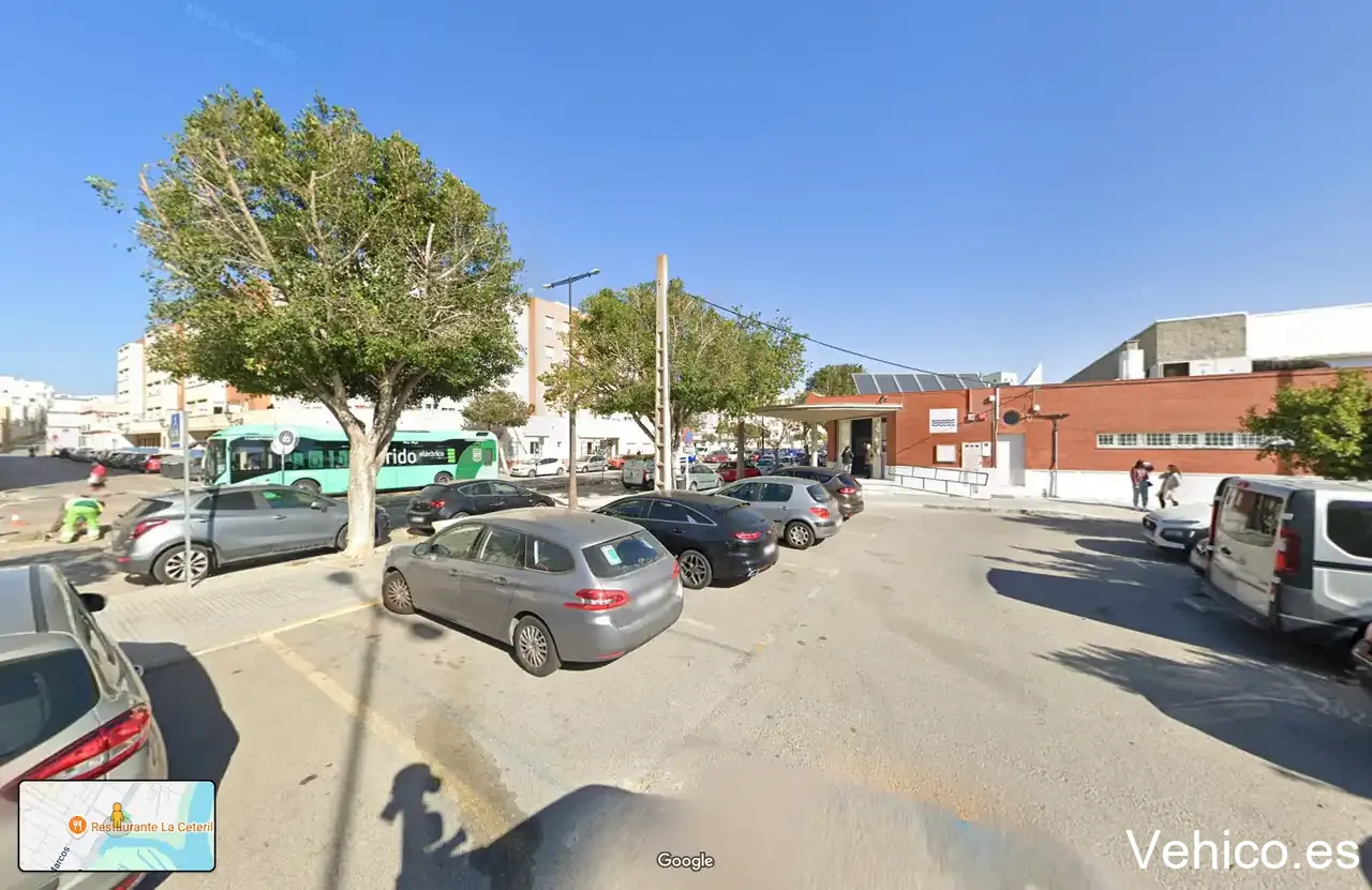 Aparcamiento Piscina Municipal