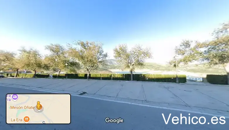 Parking vista al lago