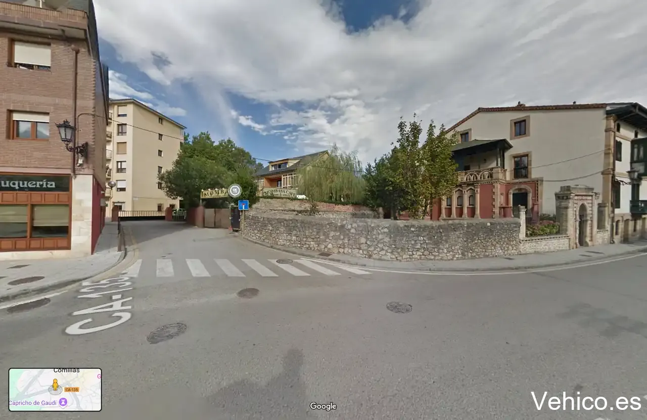 Aparcamiento Comillas