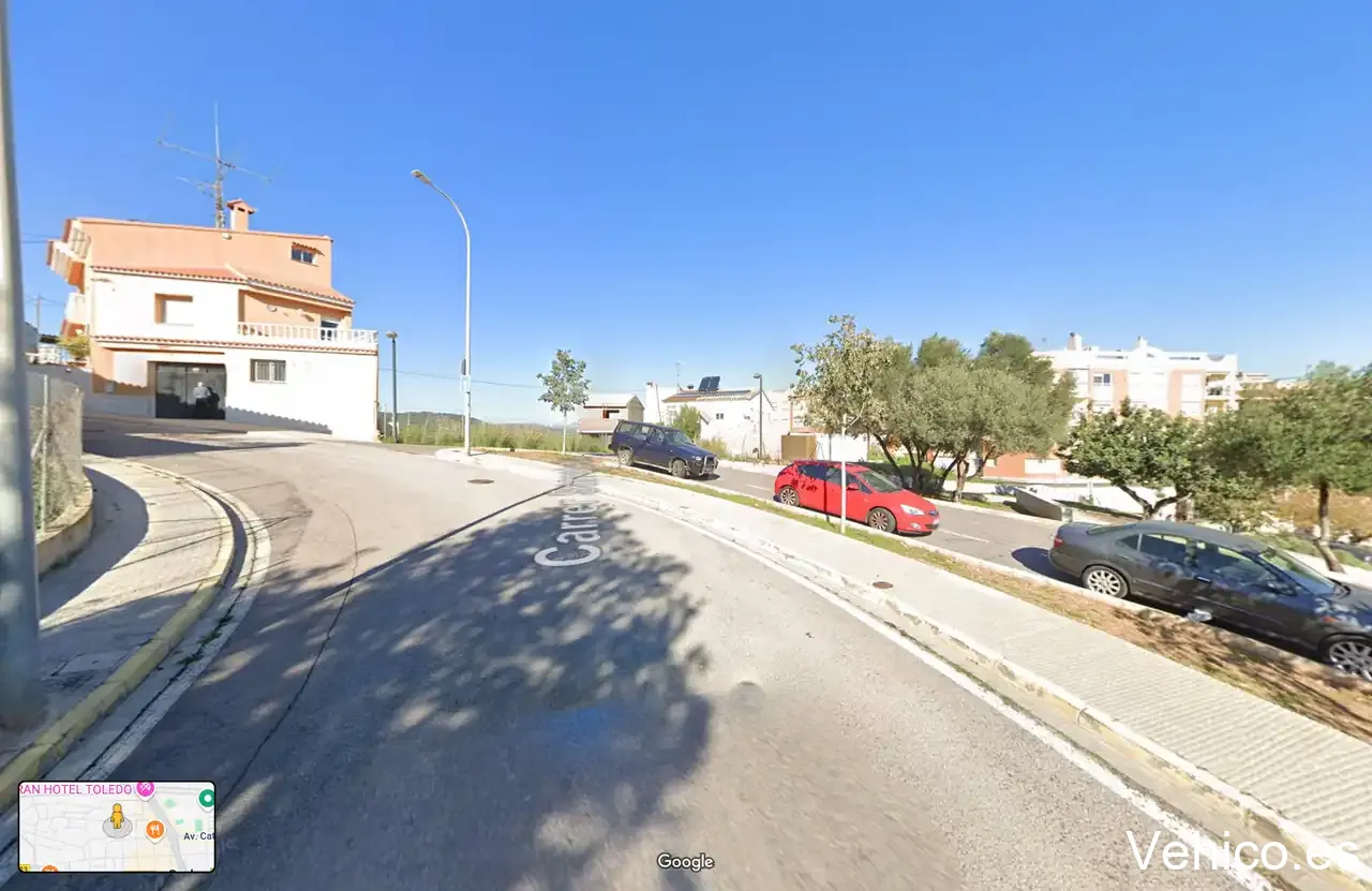 Aparcamiento Serratella