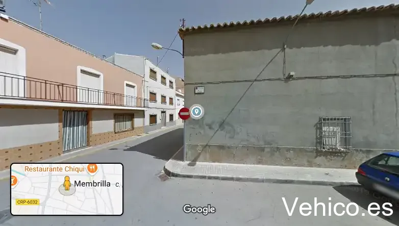 Aparcamiento Discapacitados (junto iglesia Santiago El Mayor)