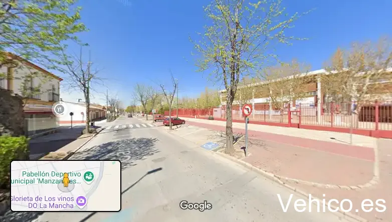Aparcamiento Público del IES "Azuer"