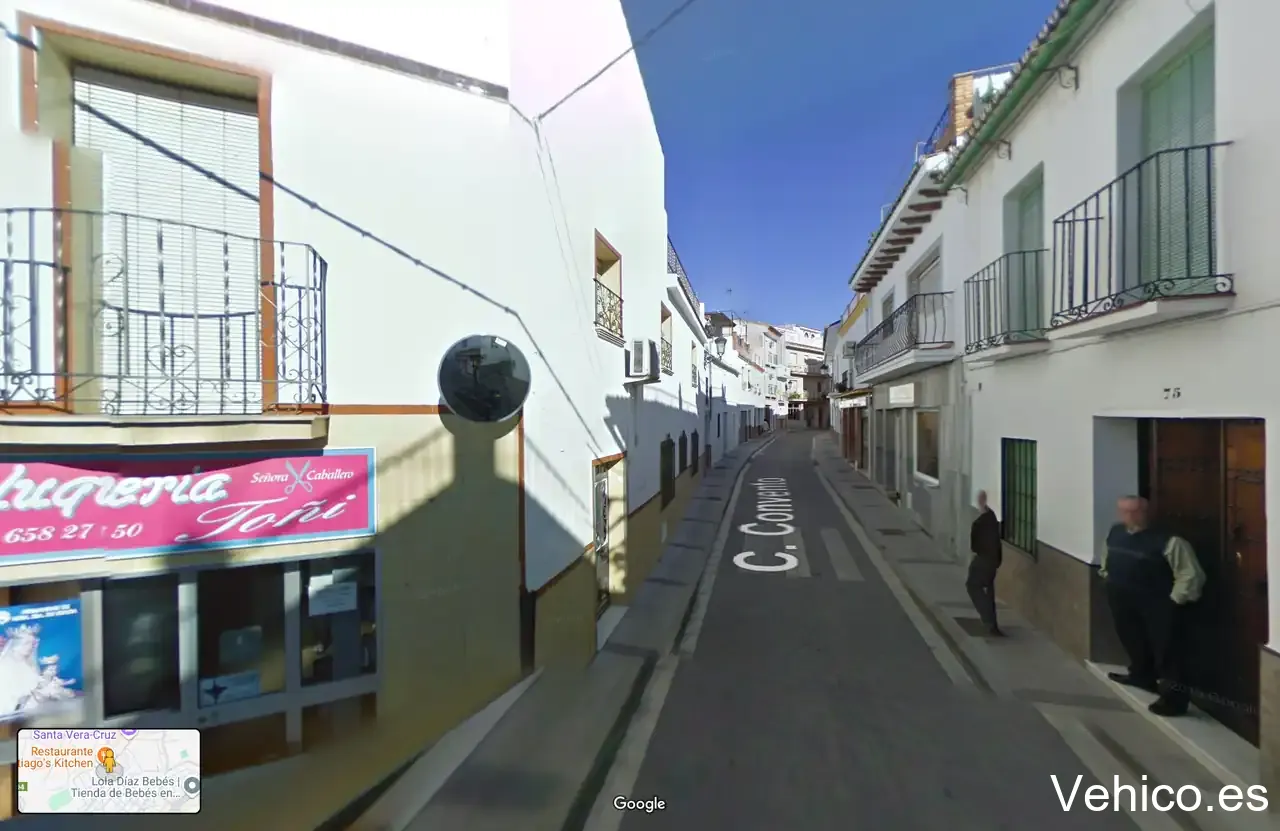 Calle Manzanares, 11 Parking