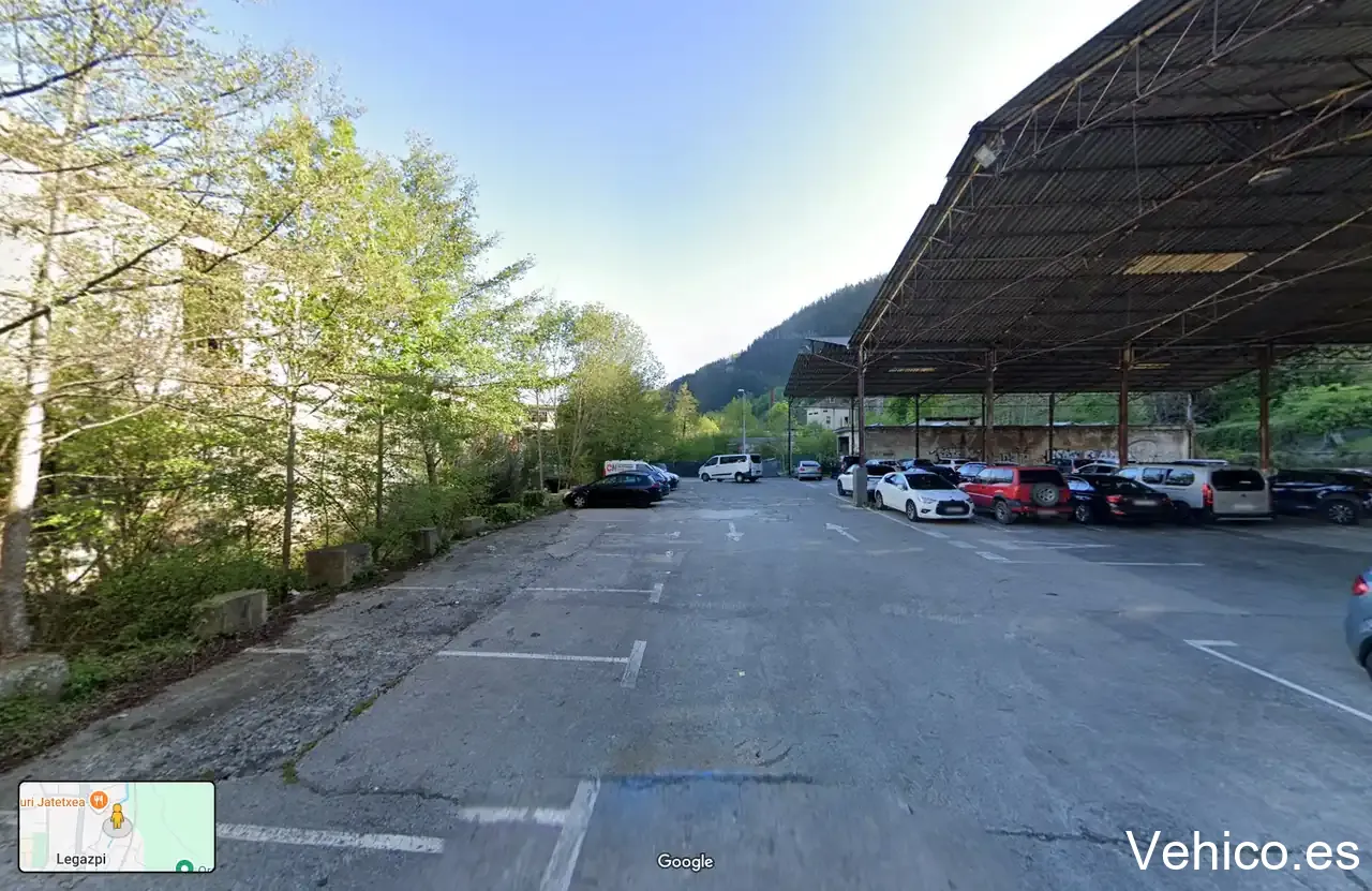 Parking Zona Industrial