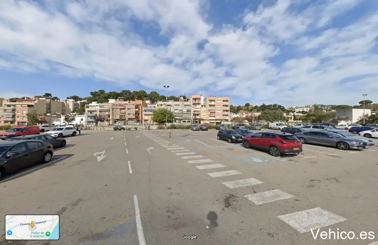 Carrer d'Antoni Gaudí, 22 Parking