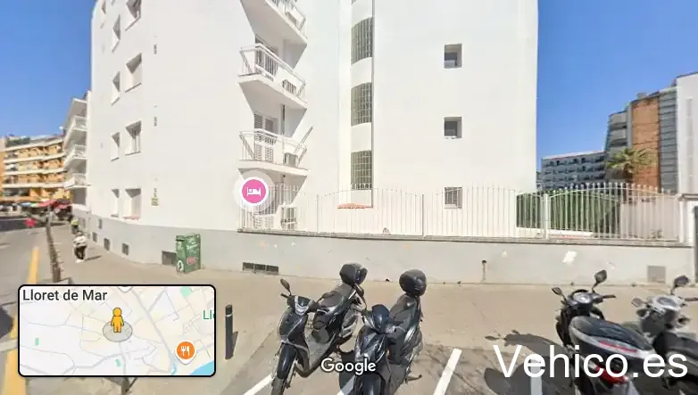 [P] Zona d'aparcament reservada per a motos