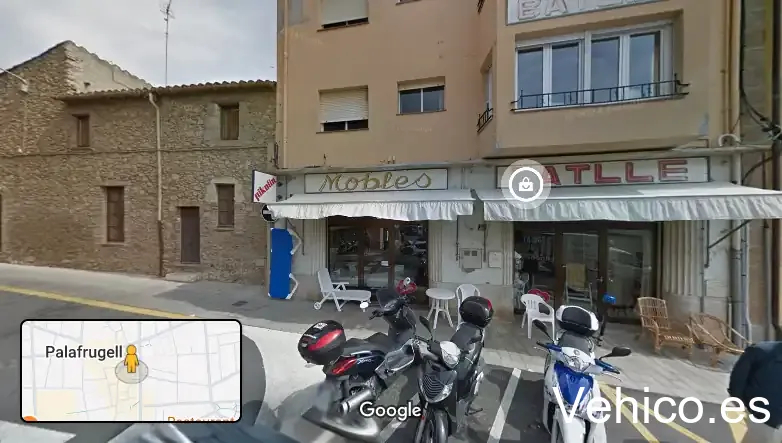 [P] Zona d'aparcament reservada per a motos