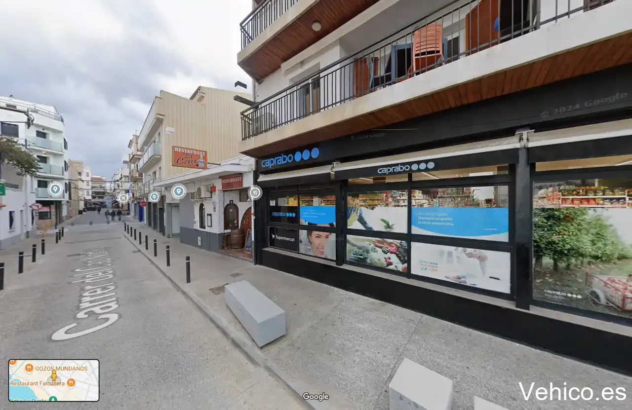 Parking Hostal Cal Catala
