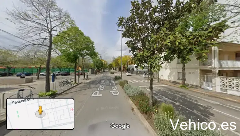 [P] Zona d'aparcament reservada per a motos (CAP Salt 2)