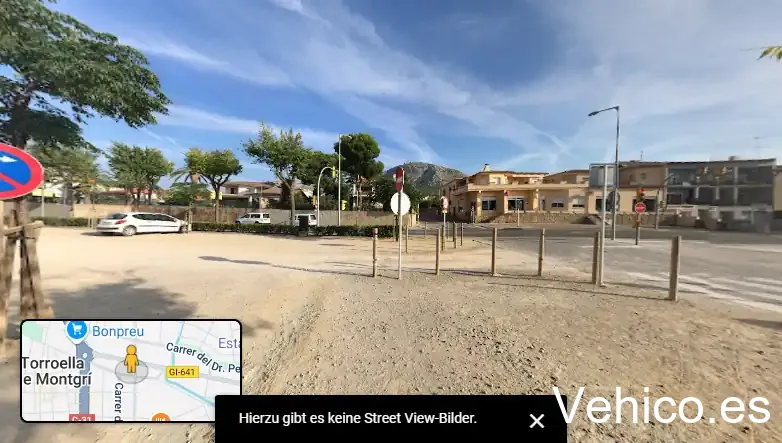 Free Parking & Toilets