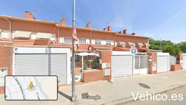 Estacionamiento reservado al CP EL OLIVAR