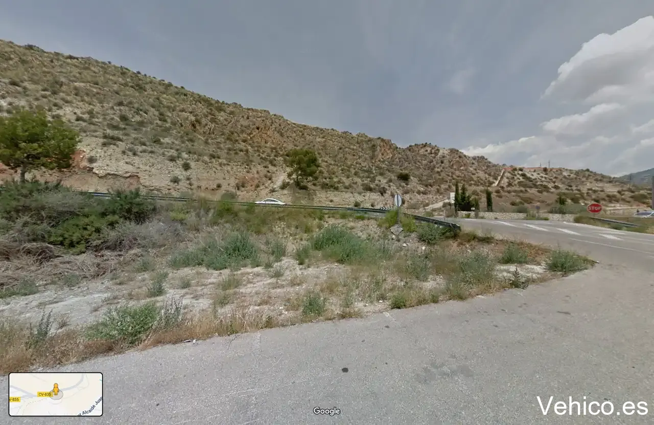 Aparcamiento para El Monastil y El Pantano de Elda