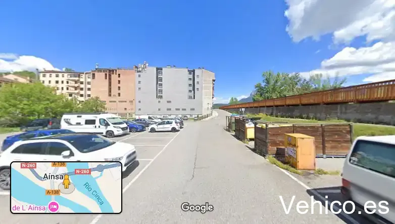 Aparcamiento Pirineos