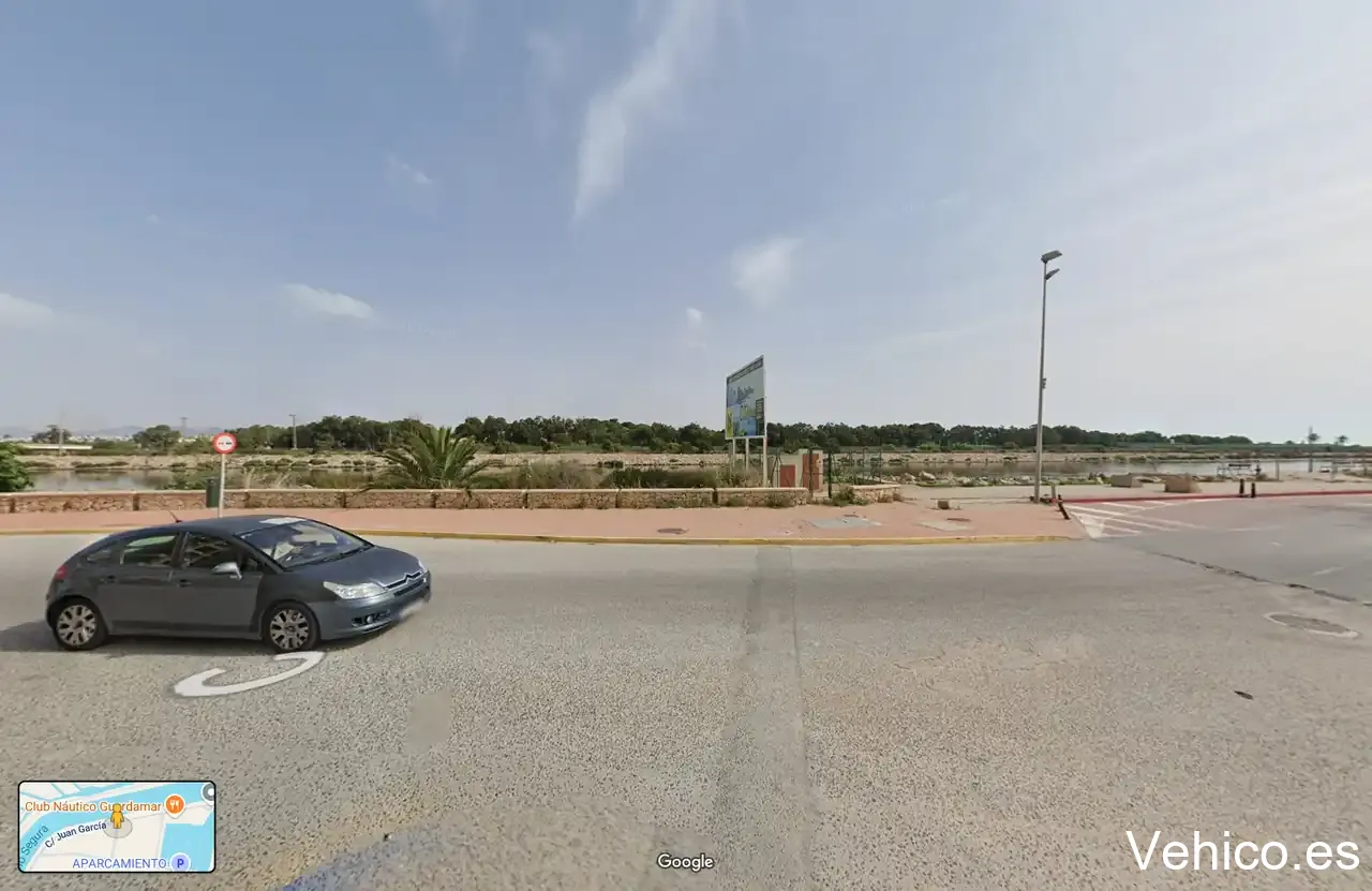 APARCAMIENTO