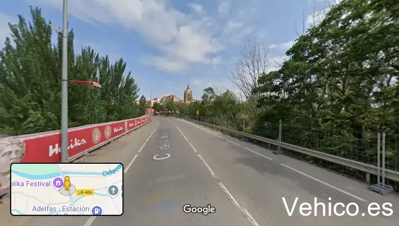 Aparcamiento y Área de autocaravas.