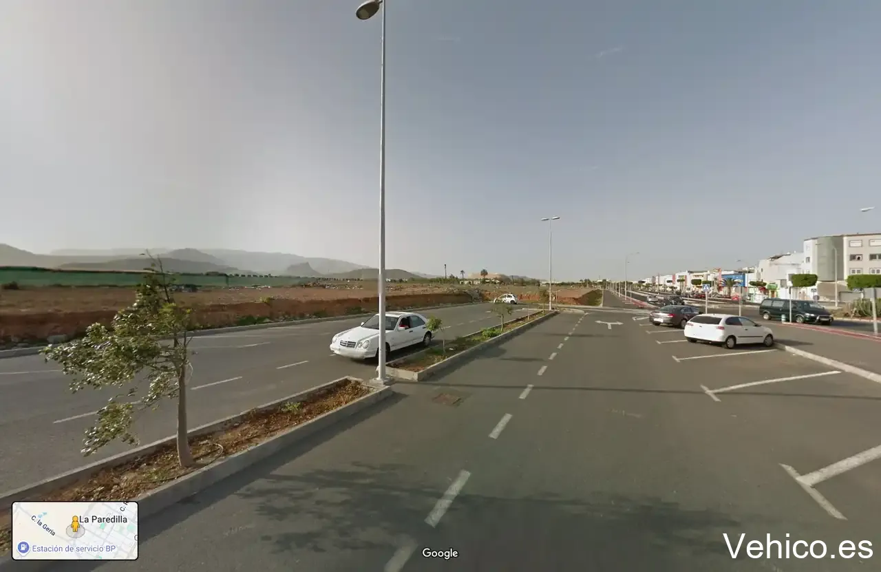 Aparcamiento gratuito Av. Las Tirajanas