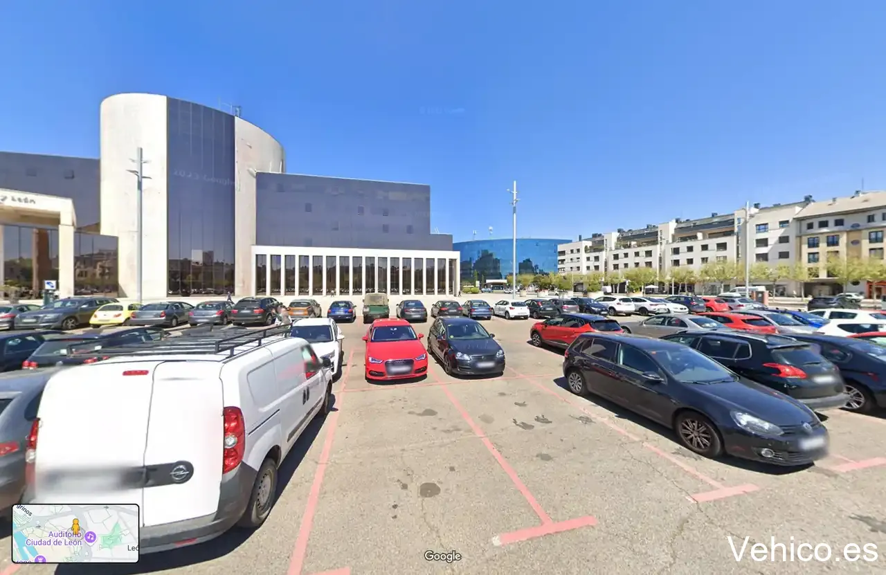 Aparcamiento de la Junta de Castilla y León
