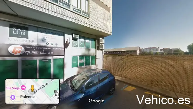 Parking de movilidad reducida estación pequeña