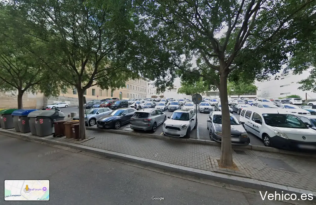 Carrer Governador Montcada, 13 Parking