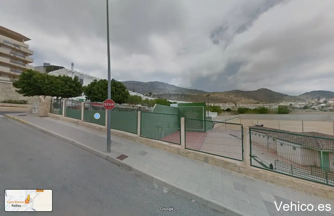 Aparcamiento autocares. POSIBLE.