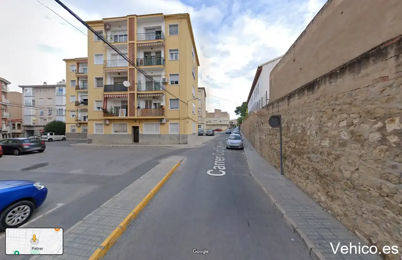 Estacionament de les germanes García Verdú