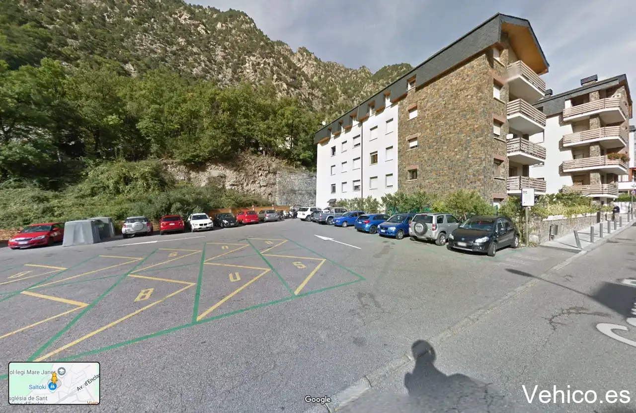 Aparcament Roureta tapada Parking