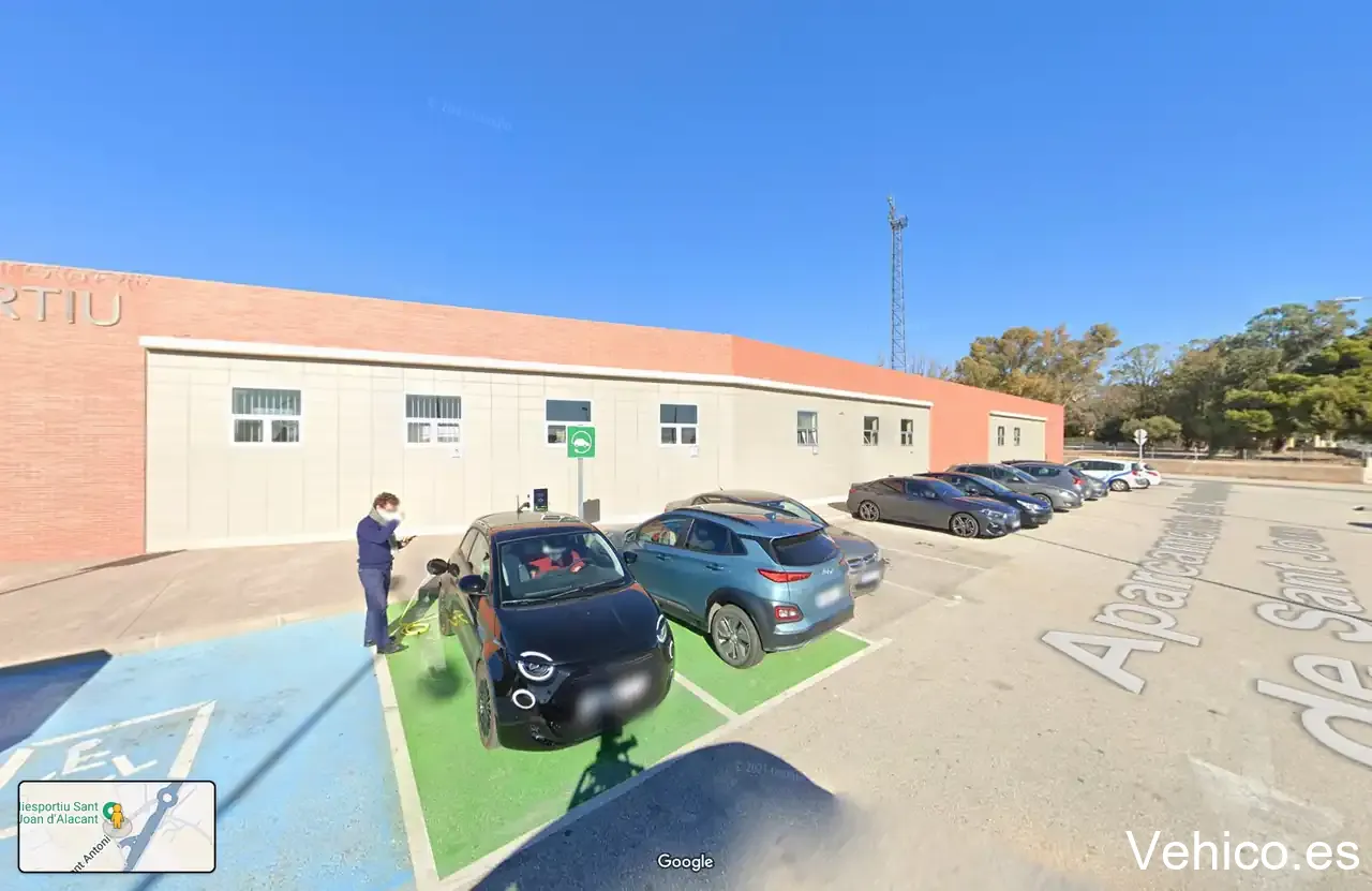Aparcamiento Polideportivo
