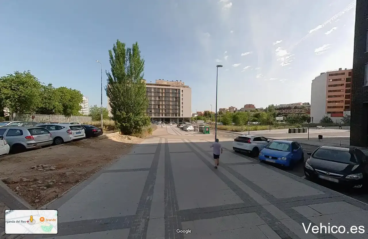 Paseo de la Estación, 32 Parking