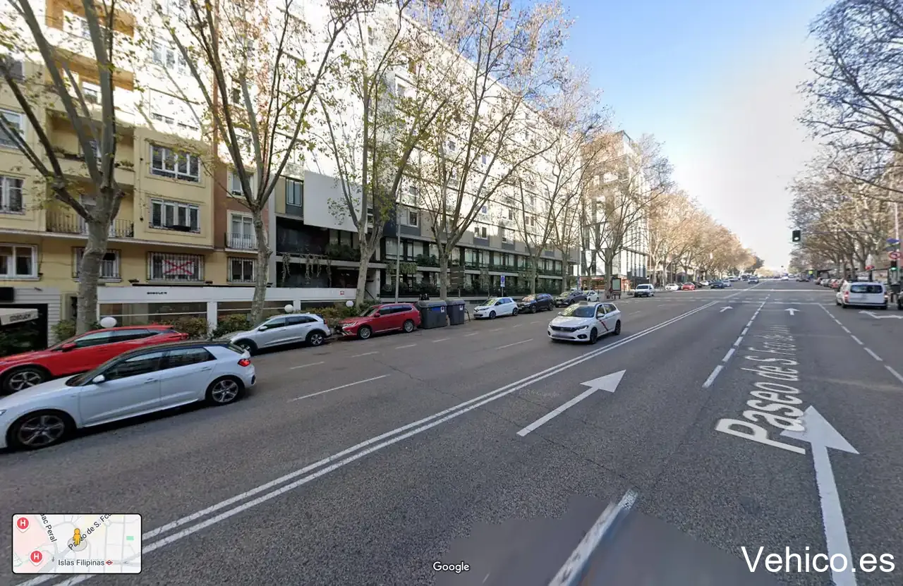 Paseo de S. Fco. de Sales, 8 Garage