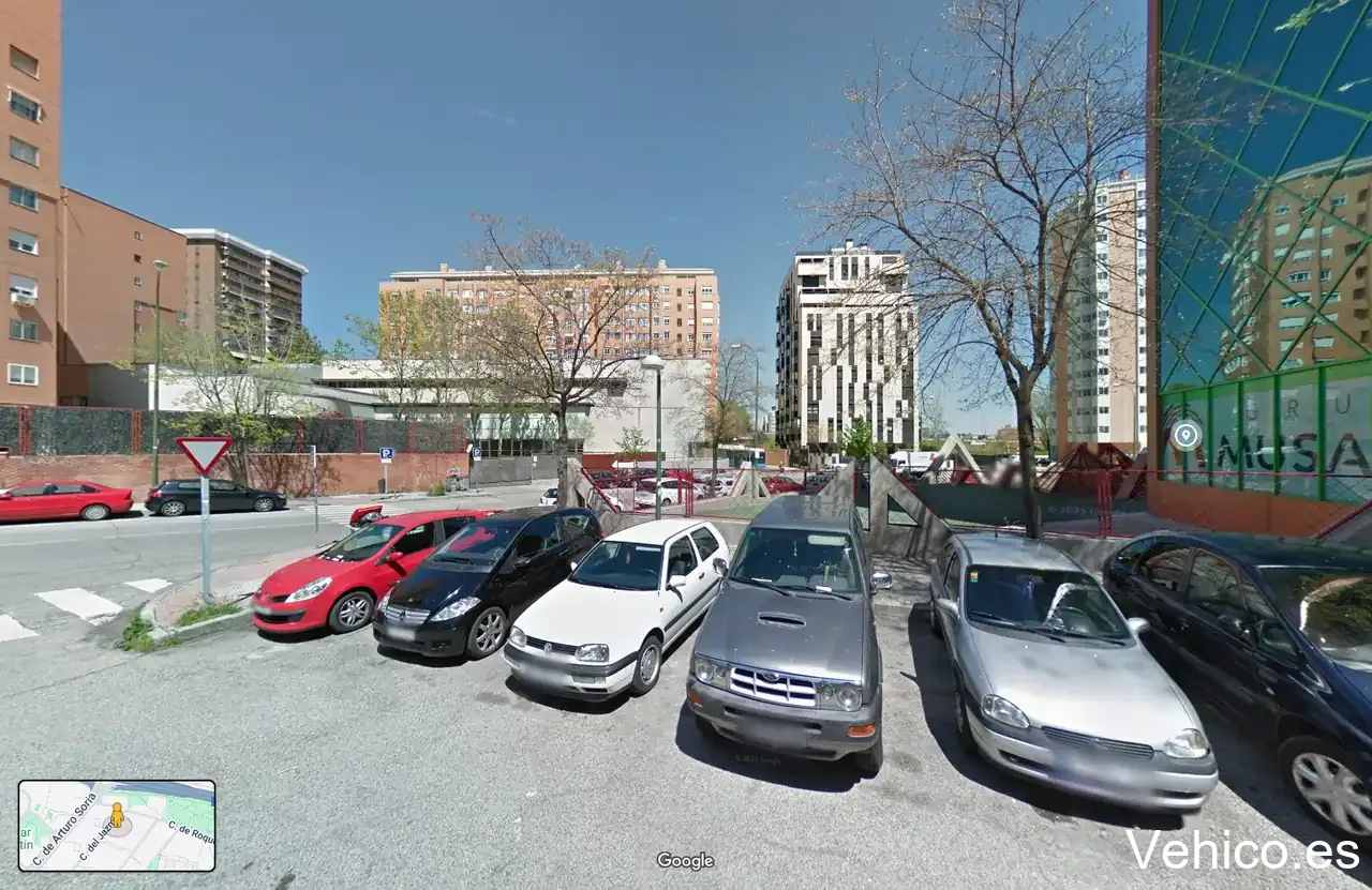 Calle del Jazmín, 68 Parking