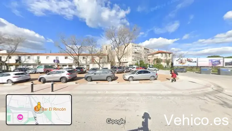 Calle de la Isla de Java, 51 Parking