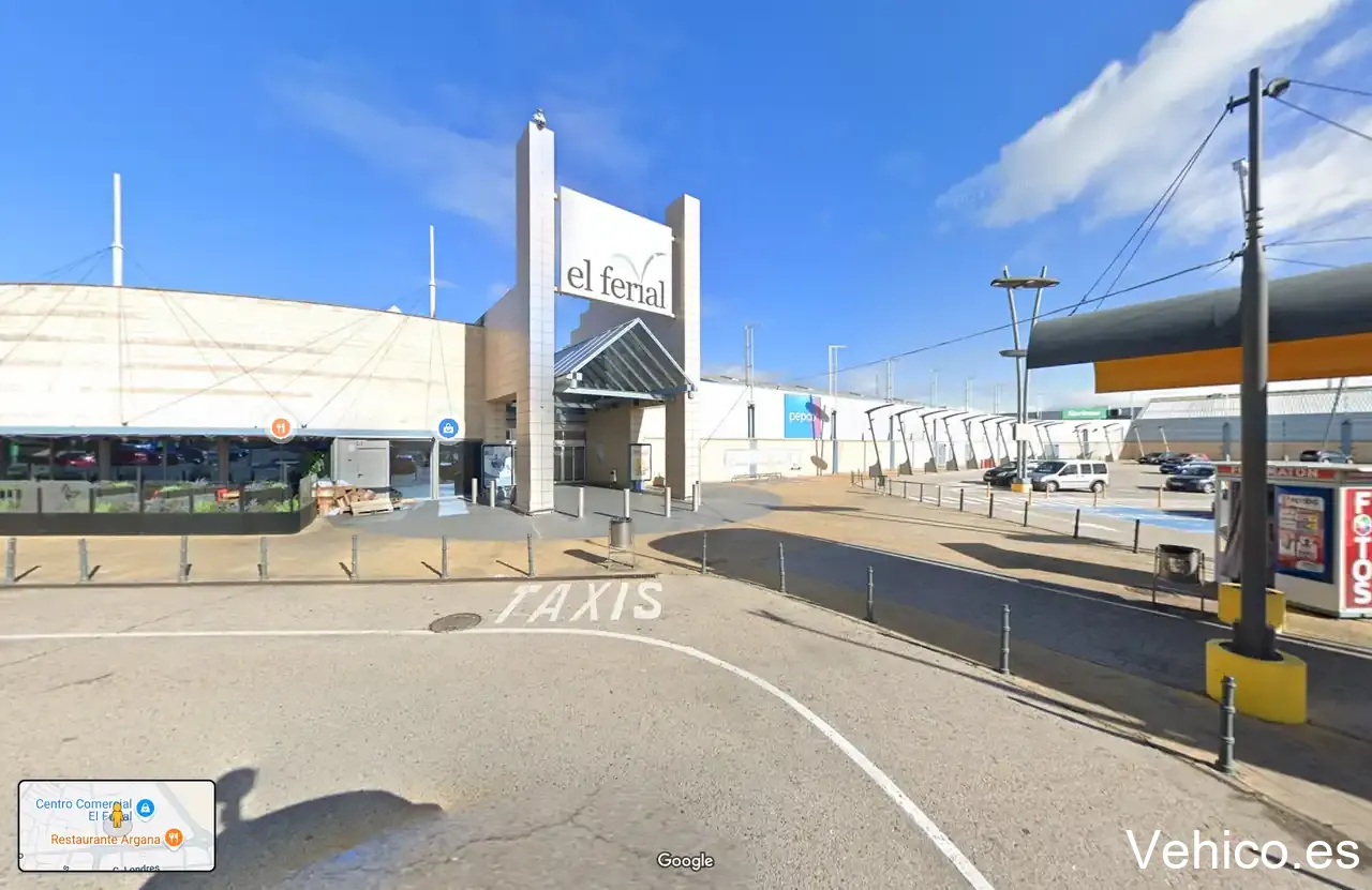 Aparcamiento de movilidad reducida CARREFOUR