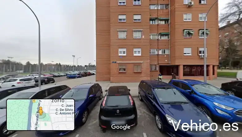 Calle de Ricardo Beltrán y Rózpide, 31 Parking