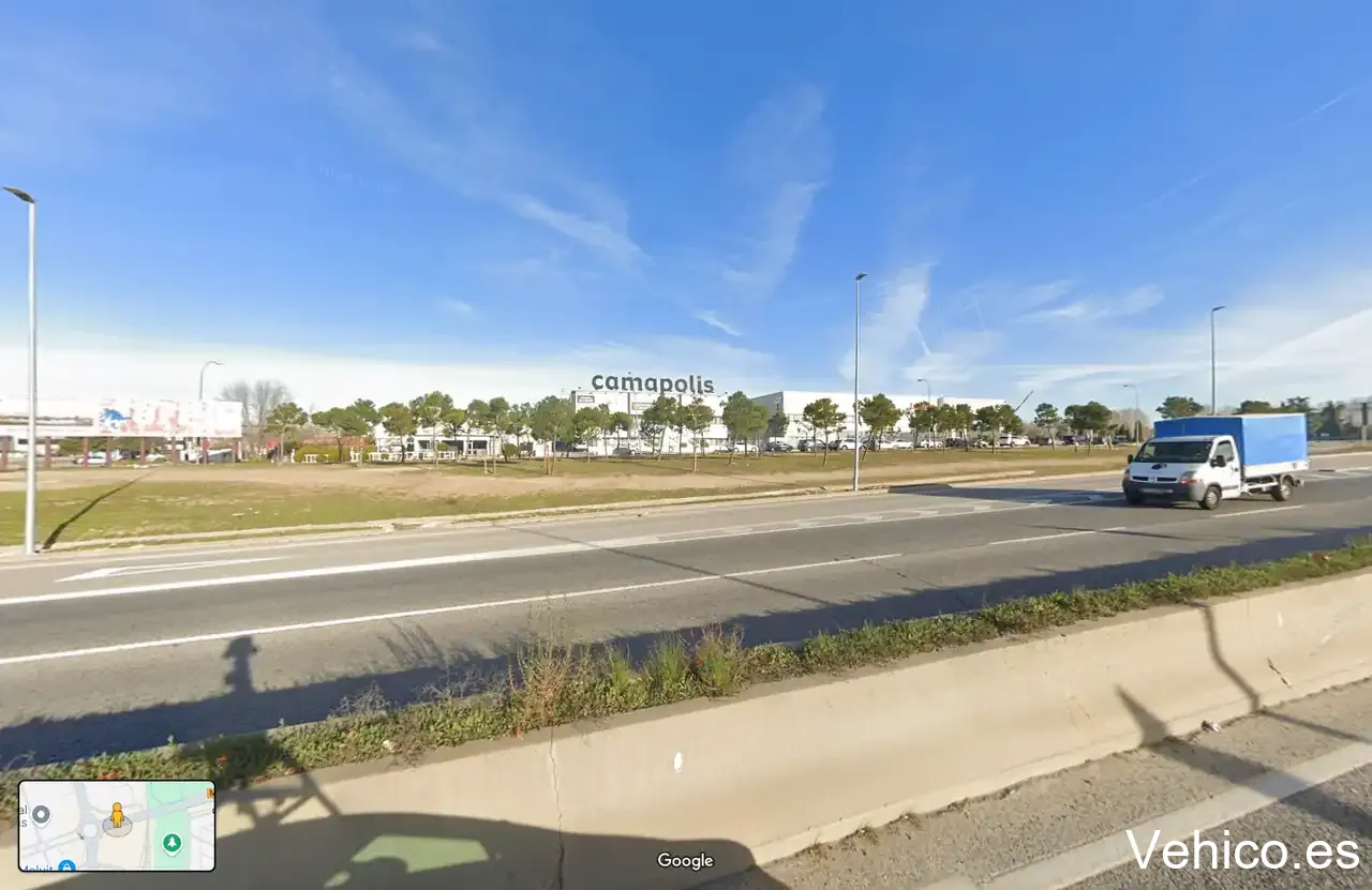 Aparcamiento Mágicas Navidades (Avenida de la Luna)
