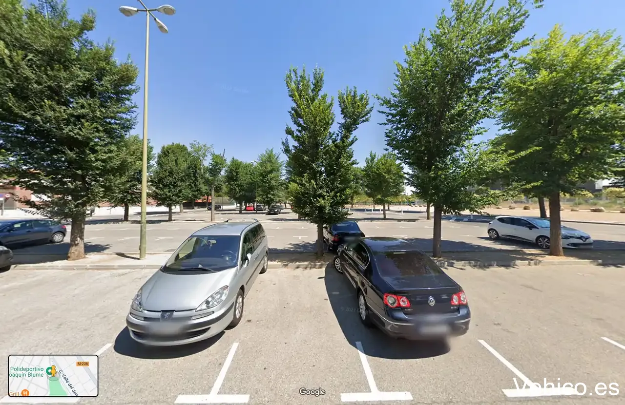 Estacionamiento polideportivo